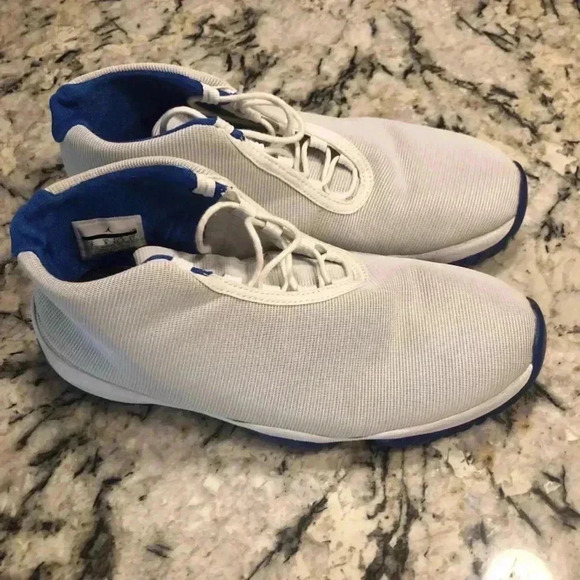 Size 9 - Jordan Future Sport Blue - Picture 4 of 5